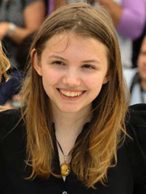 Cartel Hannah Murray