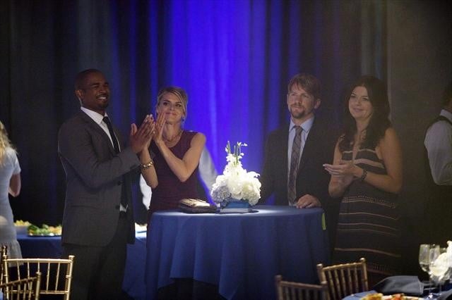 Finales felices : Foto Damon Wayans Jr., Eliza Coupe, Zachary Knighton, Casey Wilson