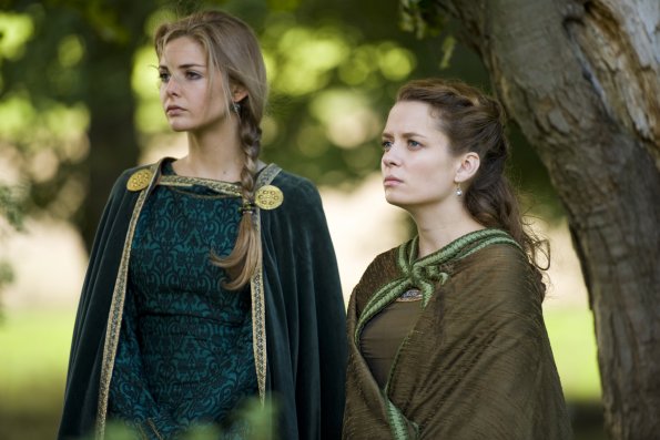 Camelot : Foto Tamsin Egerton, Lara Jean Chorostecki