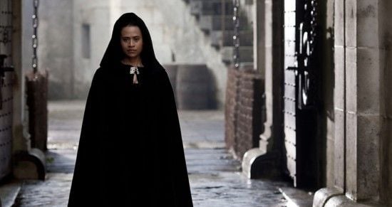 Merlín : Foto Angel Coulby