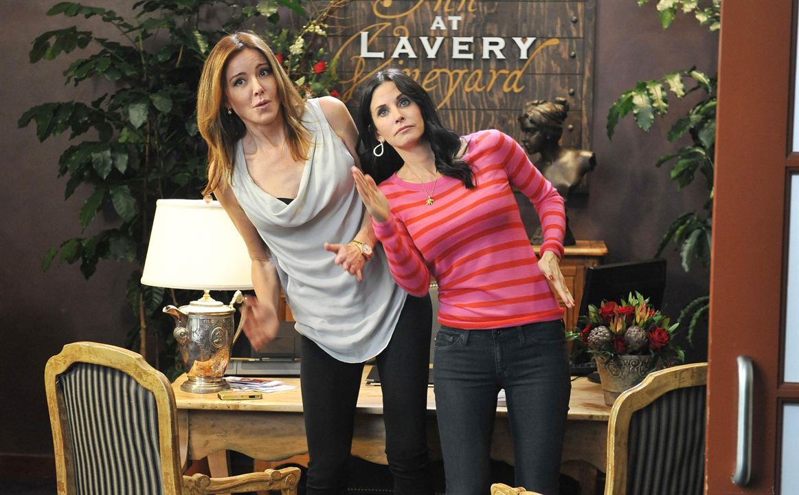 Cougar Town : Foto Courteney Cox, Christa Miller-Lawrence