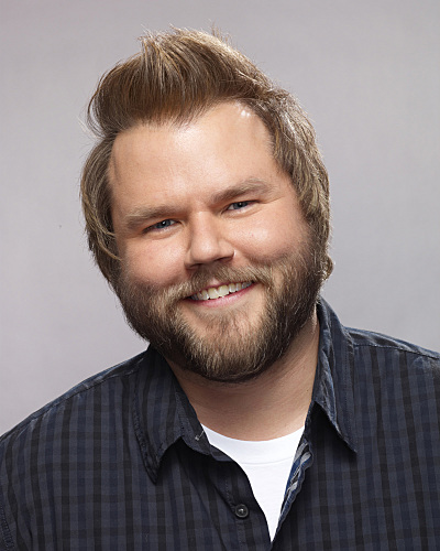 Foto Tyler Labine