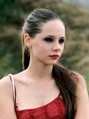 Cartel Victoria Larchenko