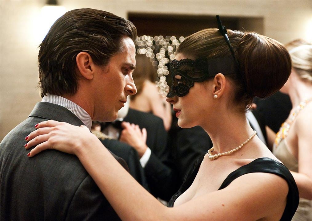 El caballero oscuro. La leyenda renace : Foto Anne Hathaway, Christian Bale