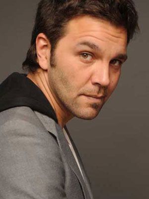 Cartel Juan Martín Gravina