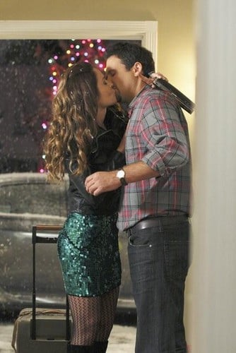 Suburgatory (Fuera de Lugar) : Foto Gloria Votsis, Jeremy Sisto