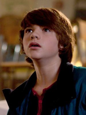 Cartel Joel Courtney