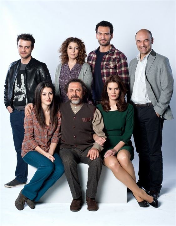 Foto Kaan Çakır, Bülent Emin Yarar, Gülen Karaman, Ayça Varlıer, Merve Oflaz, Mehmet Mehmedov