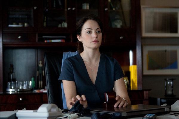 Saving Hope : Foto Erica Durance