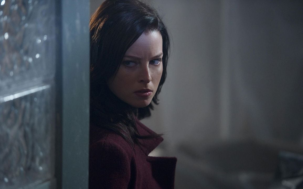 Continuum : Foto Rachel Nichols