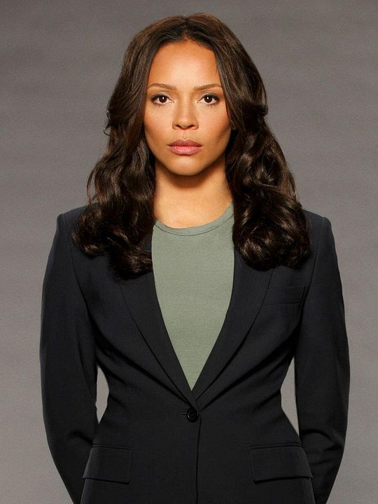 Foto Carmen Ejogo