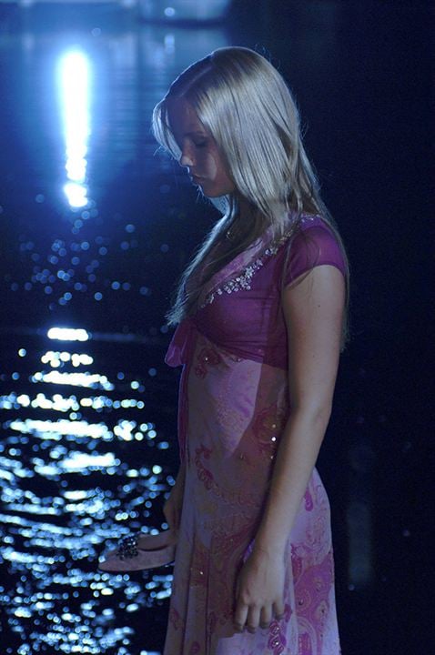 H2O : Foto Claire Holt