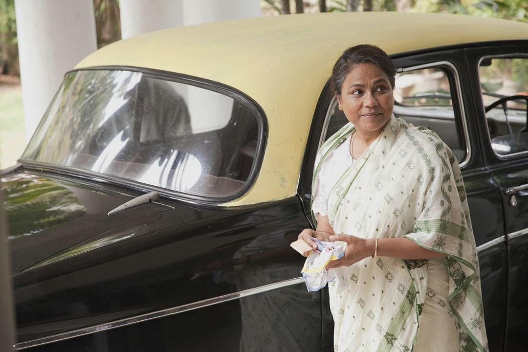 Hijos de la medianoche : Foto Seema Biswas