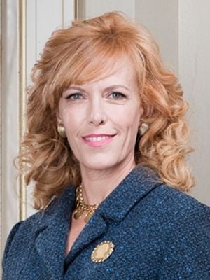 Cartel Carmen Conesa