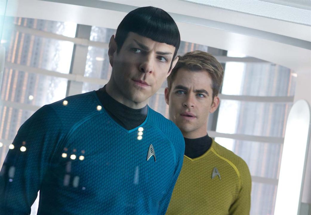 Star Trek: En la oscuridad : Foto Zachary Quinto, Chris Pine