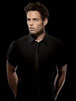 Cartel Justin Mortelliti