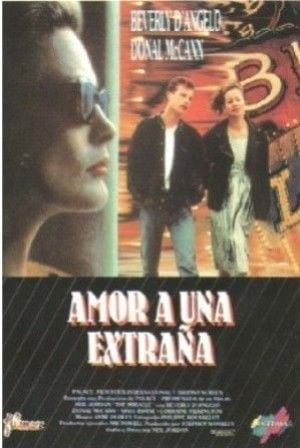 Amor a una extraña : Cartel