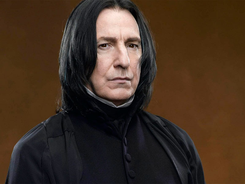 Harry se aseguró de que el profesor Snape era recordado en Hogwarts