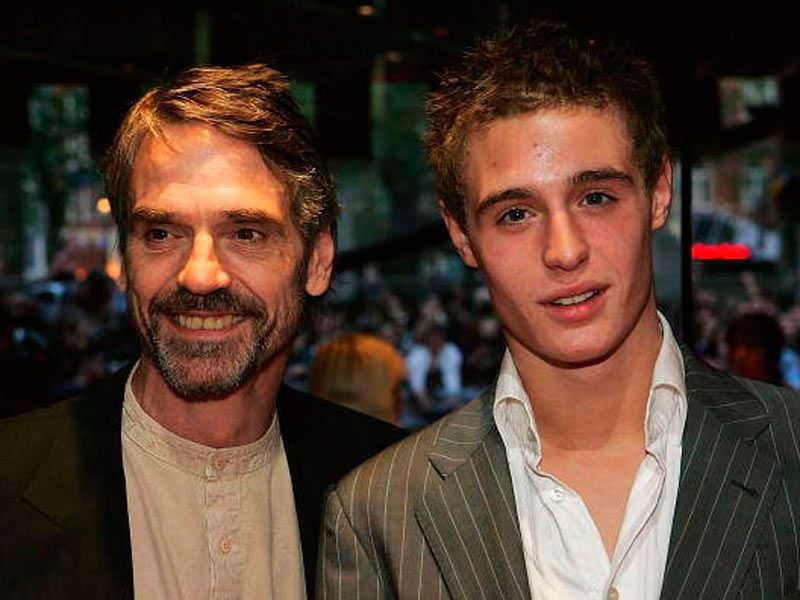 ¿Las próximas estrellas? Hijos de actores que siguen los pasos de sus padres Jeremy y Max Irons