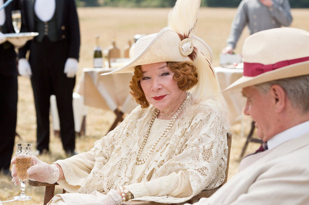 Downton Abbey : Foto Shirley MacLaine