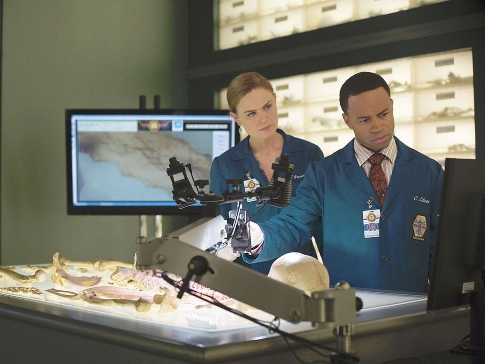 Bones : Foto Eugene Byrd, Emily Deschanel