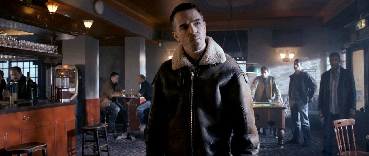 Wild Bill : Foto Charlie Creed-Miles