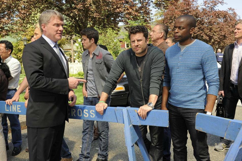 Foto Anthony Michael Hall, James Roday Rodriguez, Dule Hill