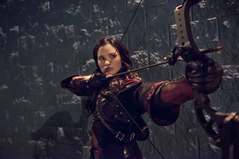 Arrow : Foto Katrina Law