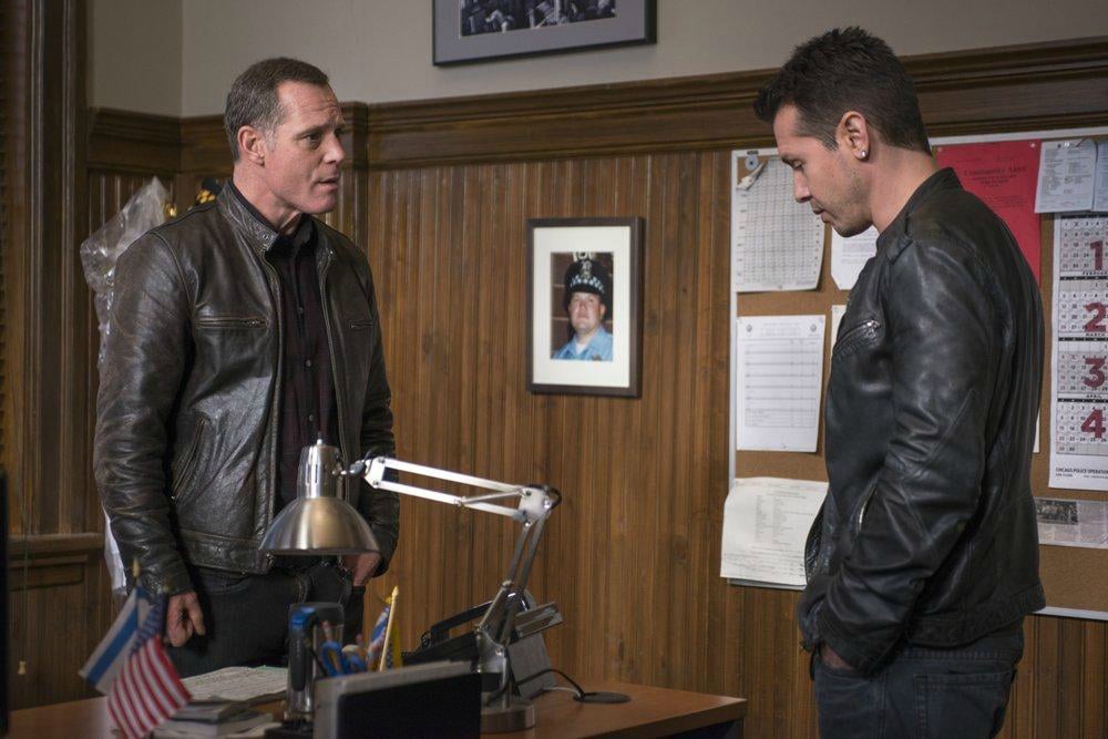 Chicago PD : Foto Jason Beghe, Jon Seda