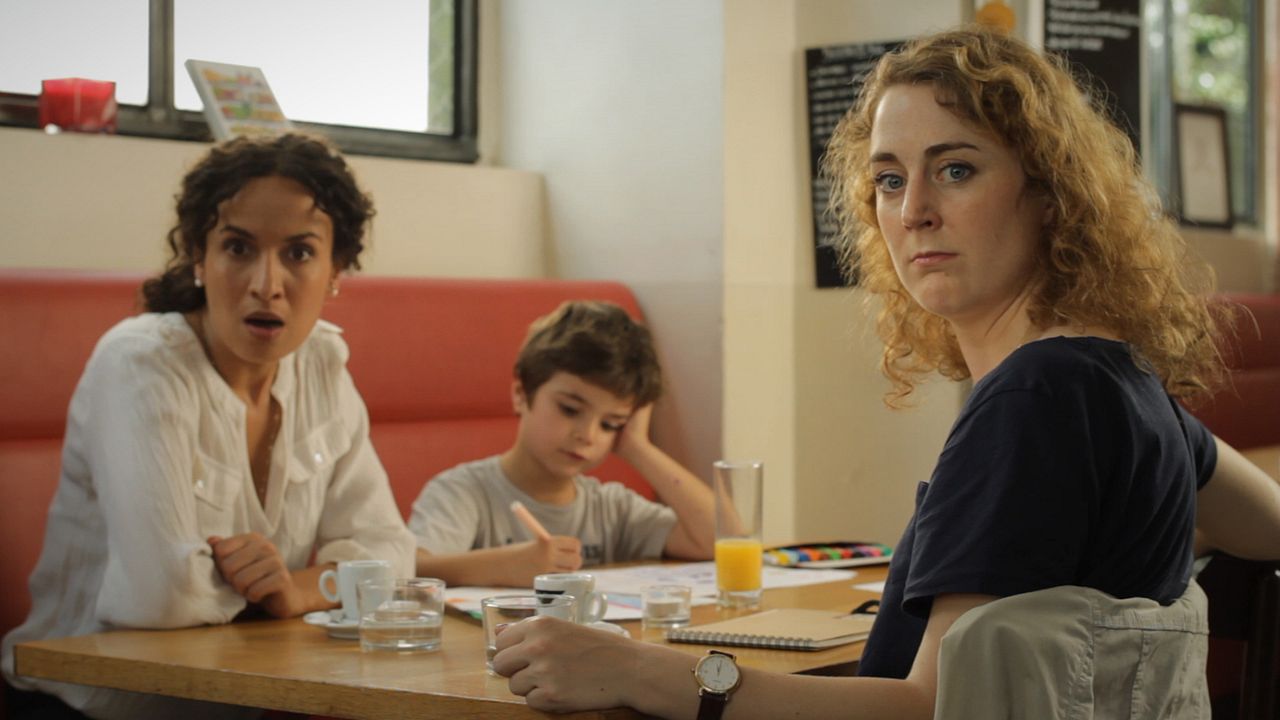 Foto Joséphine de Meaux, Amelle Chahbi