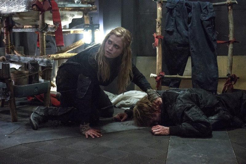 Los 100 : Foto Eliza Taylor