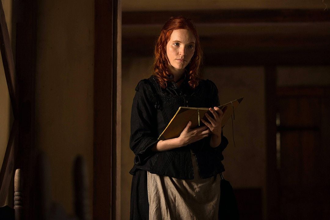 Salem : Foto Tamzin Merchant