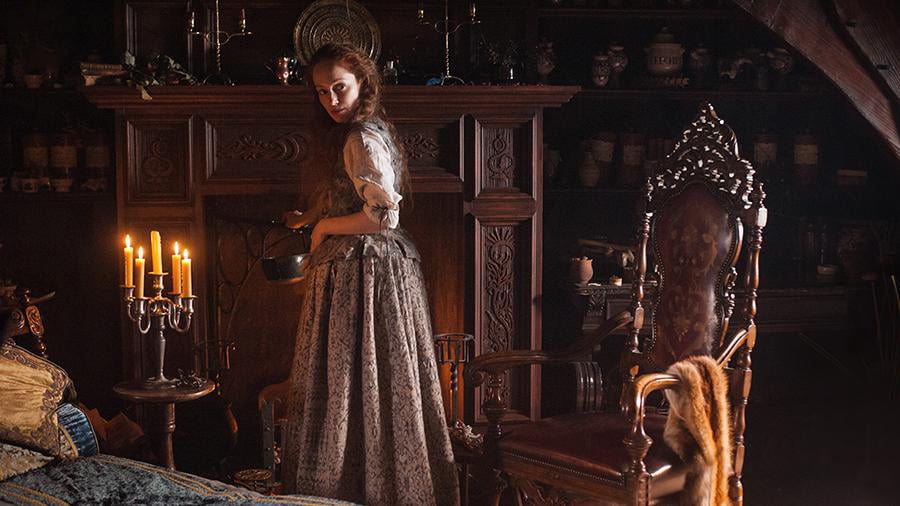 Outlander : Foto Lotte Verbeek