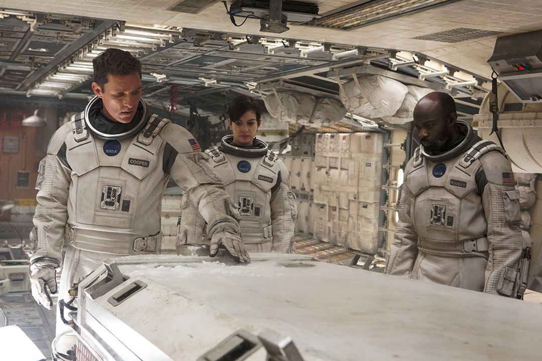 Interstellar : Foto Matthew McConaughey, David Gyasi, Anne Hathaway