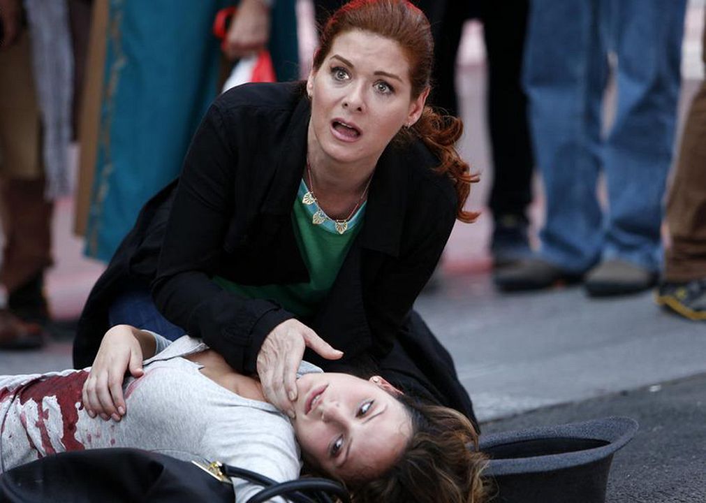 The Mysteries of Laura : Foto Debra Messing