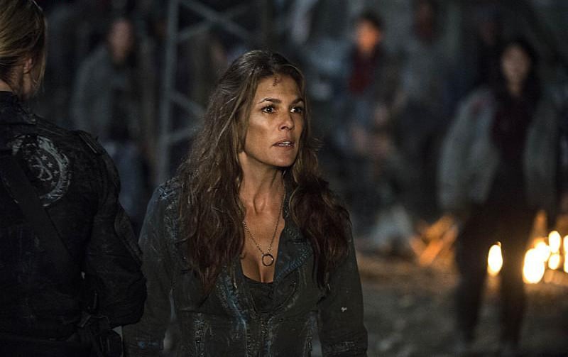 Los 100 : Foto Paige Turco