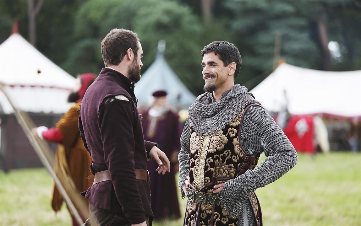 Galavant : Foto John Stamos