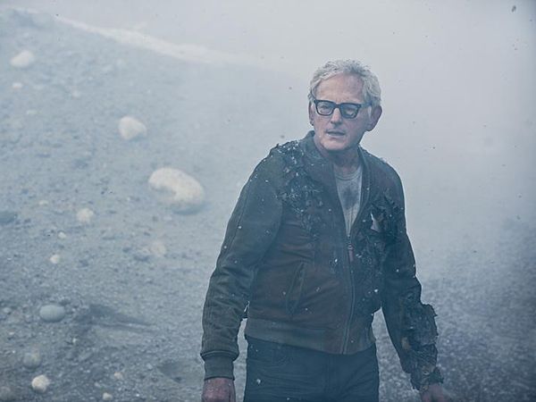 The Flash : Foto Victor Garber