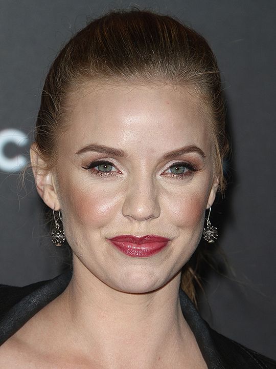 Cartel Kelli Garner