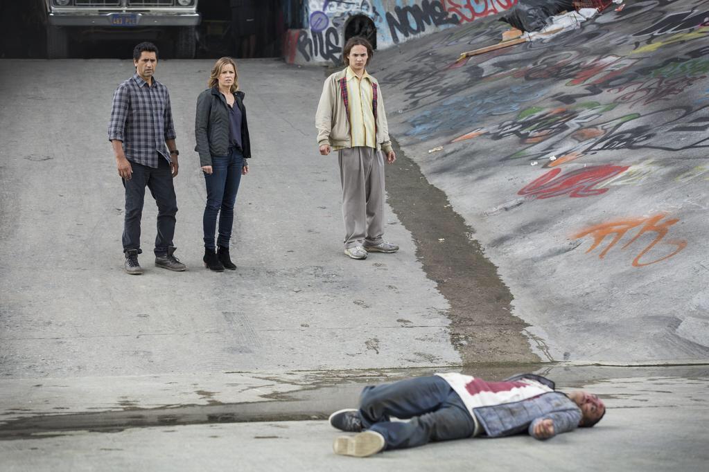 Fear The Walking Dead : Foto Frank Dillane, Kim Dickens, Cliff Curtis