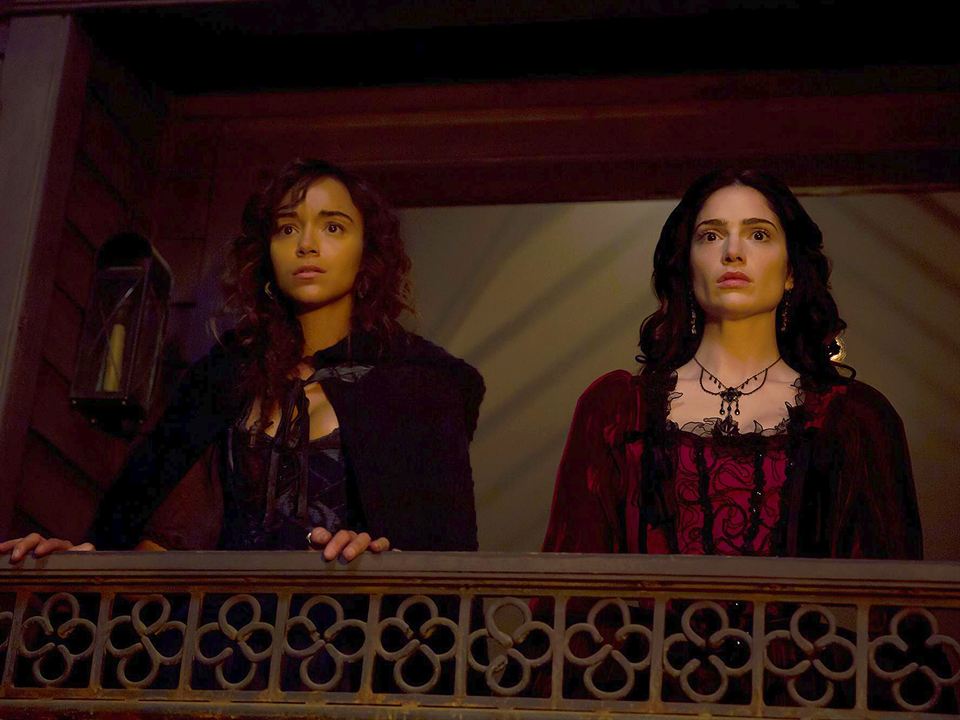 Salem : Foto Janet Montgomery, Ashley Madekwe