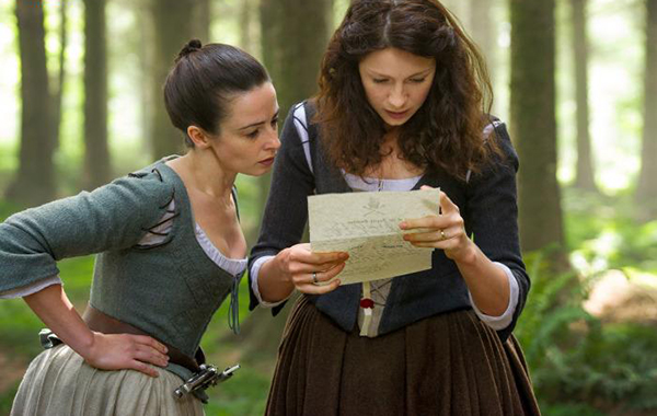 Outlander : Foto Laura Donnelly, Caitriona Balfe