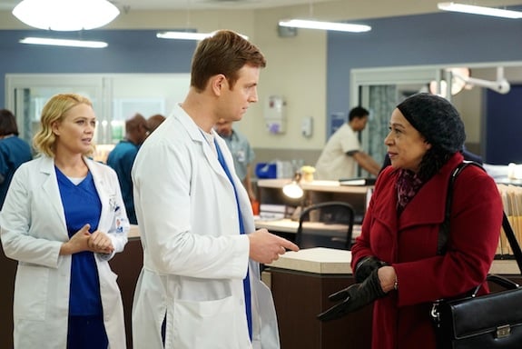 Chicago Med : Foto Nick Gehlfuss, S. Epatha Merkerson, Laurie Holden