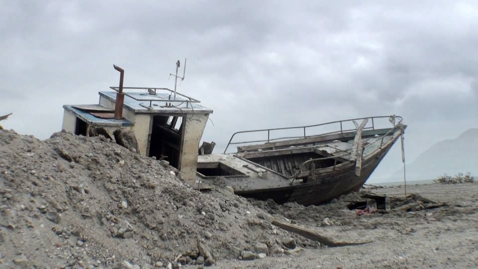 Refugiados en su tierra : Foto