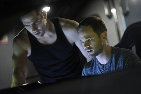Foto Luke MacFarlane, Aaron Ashmore
