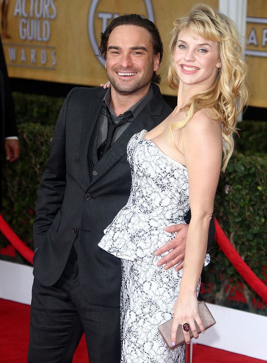 Couverture magazine Johnny Galecki