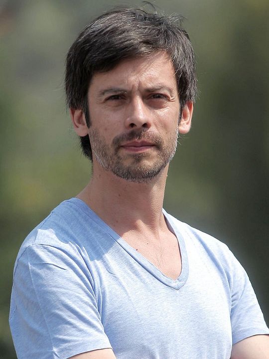 Cartel Nestor Cantillana