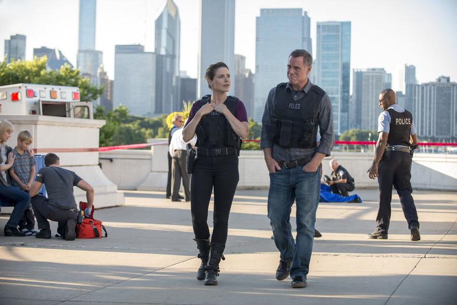 Chicago PD : Foto Sophia Bush, Jason Beghe