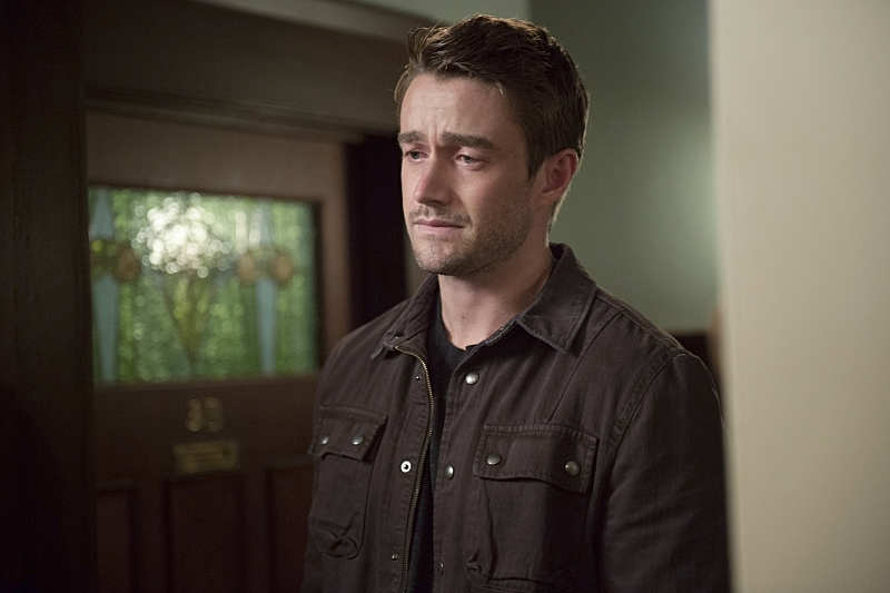 iZombie : Foto Robert Buckley