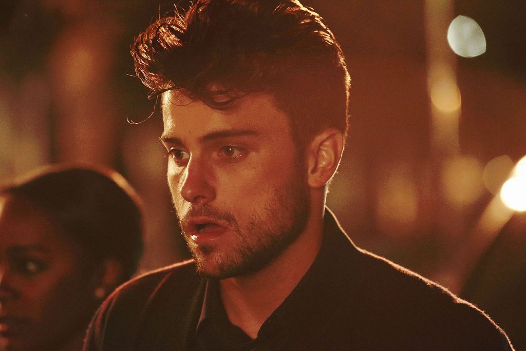 Cómo defender a un asesino : Foto Jack Falahee